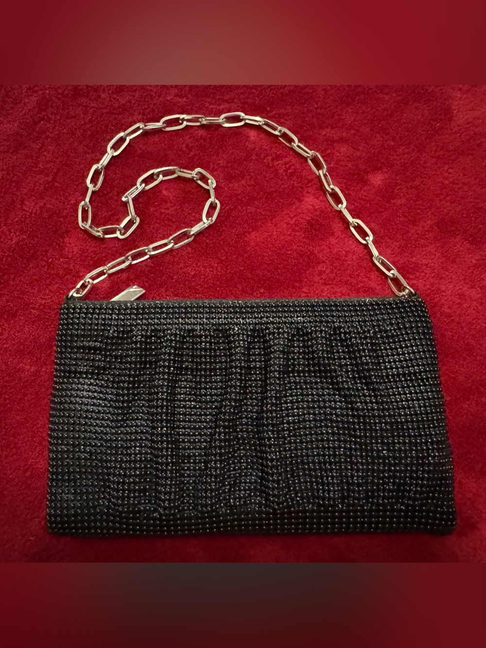 La Regale Black Beaded Metal Mesh Evening Bag Chain Strap Clutch Purse 8" x 4.5"